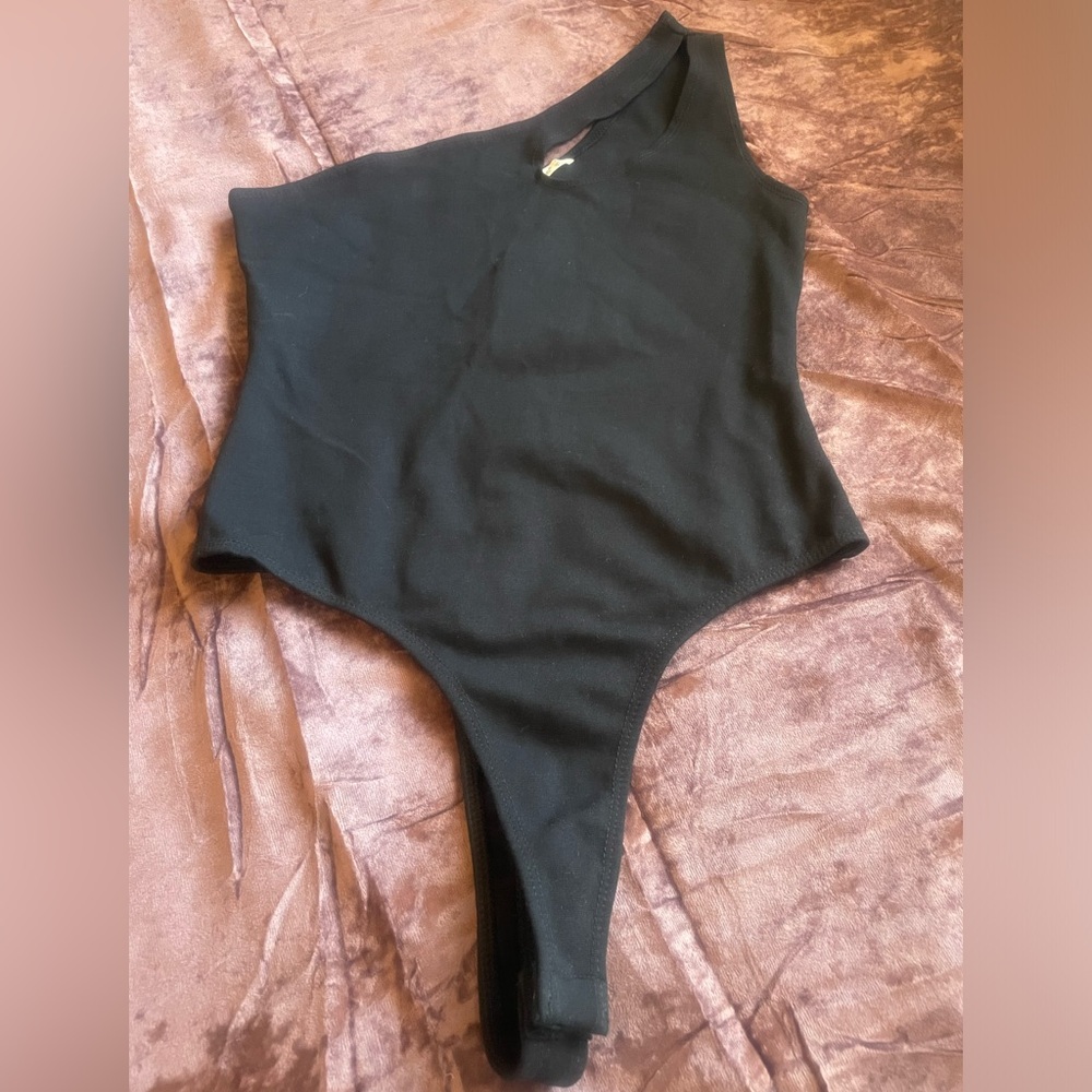 One shouldered body suit